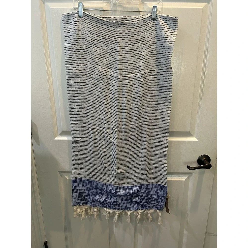 Turkish-style peshtemal towel or throw blanket w/a blue and white diamond print